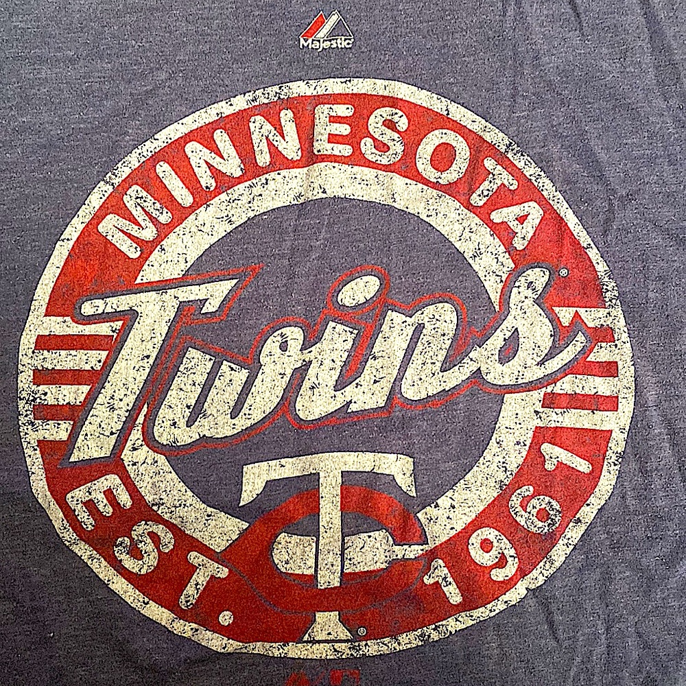 Majestic Minnesota Twins girls blue T-shirt